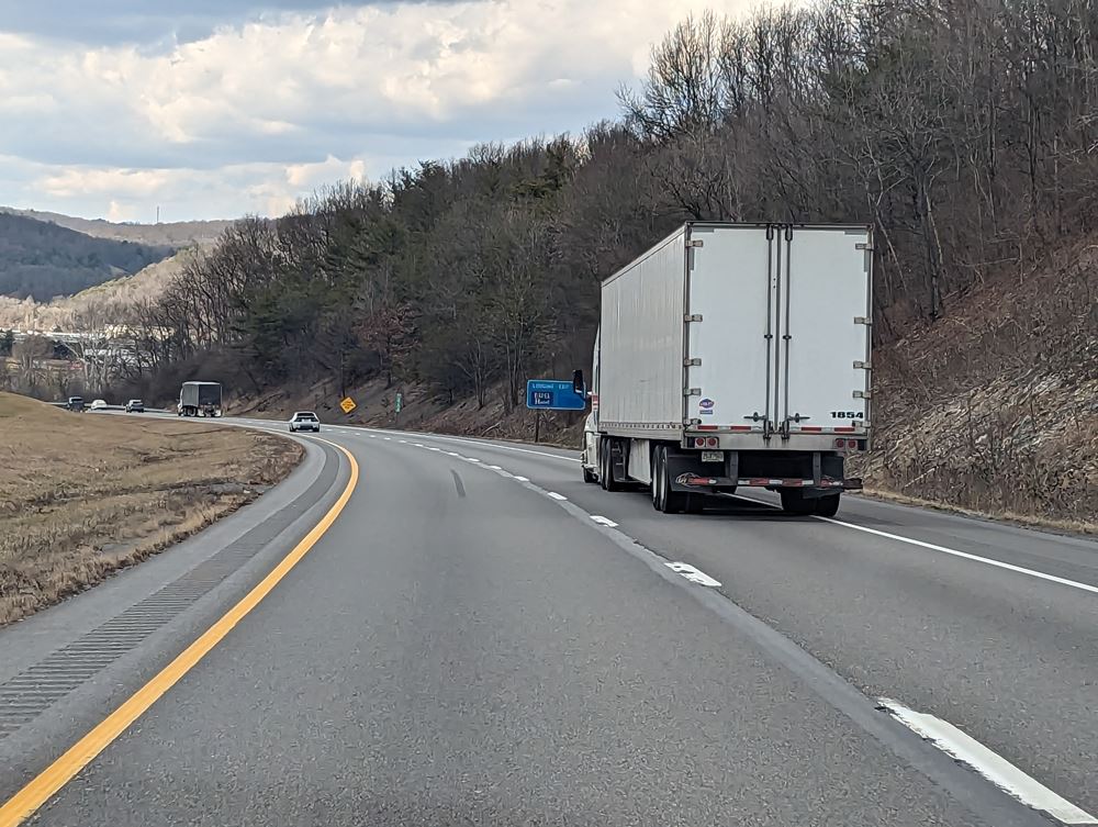 Berkeley County, WV Multiple Injuries Reported in Vehicle Crash on I